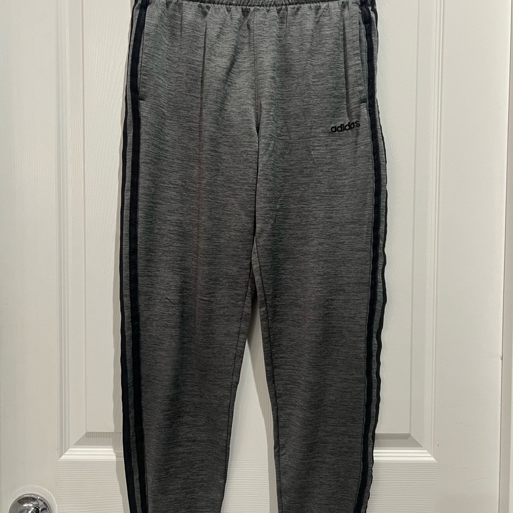 Adidas Pants Juniors Large Regular Tapered Activewear Jogger Athletic Gray